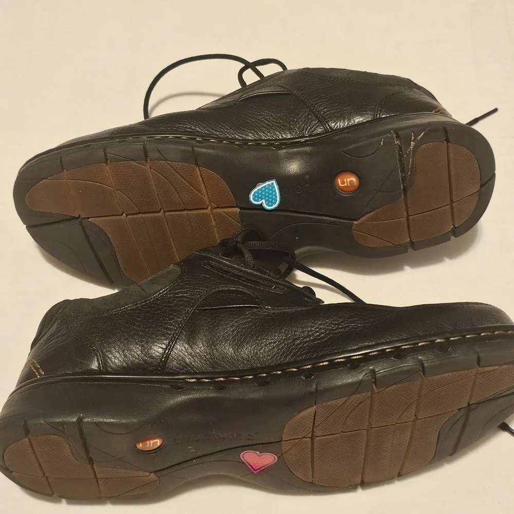 Clarks product pair